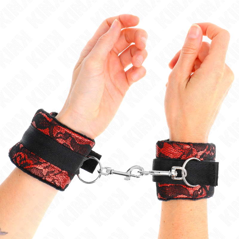 KINK - SHORT VELVET LACE WRIST RESTRAINTS AND NYLON BIND RED / BLACK 23 X 6.5 CM - Image 4