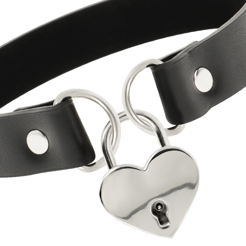 COQUETTE CHIC DESIRE - VEGAN LEATHER NECKLACE WITH HEART ACCESSORY WITH KEY - Image 4